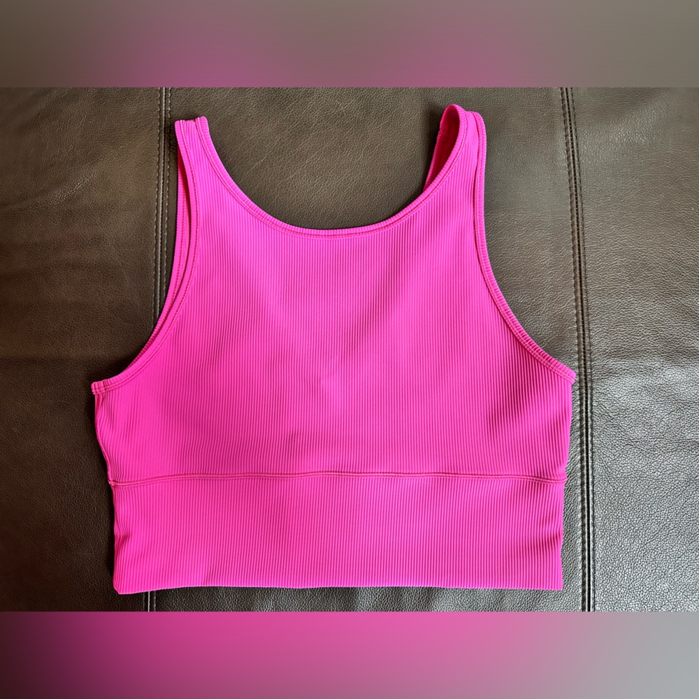 19. Lululemon Power Pivot Tank Top *Rib - Picture 3 of 7